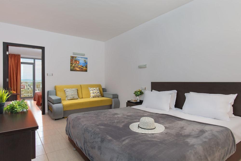 Tm Deluxe Hotel Sluneční pobřeží Exteriér fotografie