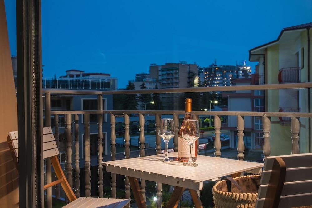 Tm Deluxe Hotel Sluneční pobřeží Exteriér fotografie