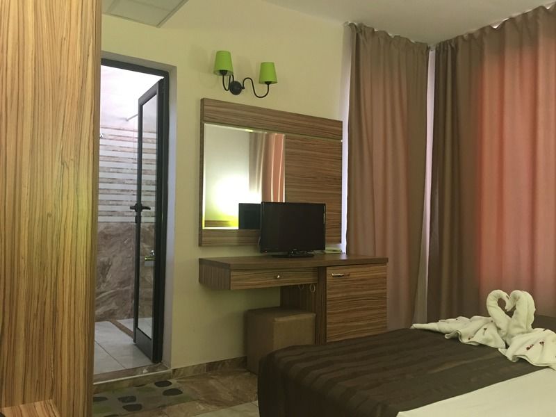 Tm Deluxe Hotel Sluneční pobřeží Exteriér fotografie
